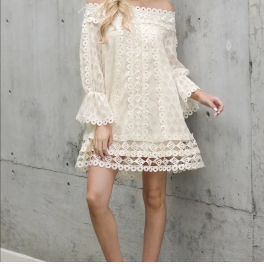 NWT Champagne & Strawberry off-the-shoulder lace dress - Picture 1 of 6